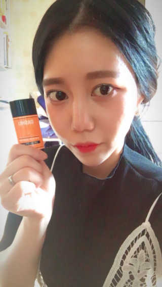 다슈코리아 다슈 데일리 비타플렉스 선스틱 — 2.83점을 준 리뷰어가 2017년 5월 올린 사용 사진