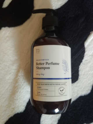 달리프 베러 퍼퓸 샴푸 1000ml 레이니데이 or 일랑로즈 — 5점을 준 리뷰어가 2019년 12월 올린 사용 사진