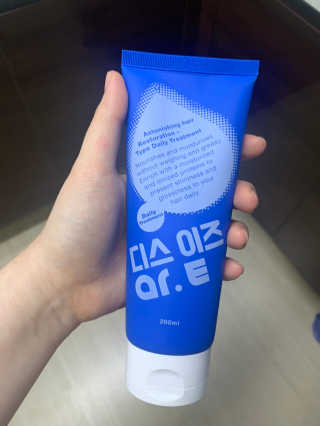 홈앤살롱 매일매일 앝 데일리 트리트먼트 — 5점을 준 리뷰어가 2019년 10월 올린 사용 사진
