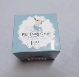 지고트 산양유 화이트닝 크림 70ml — 4점을 준 리뷰어가 2019년 7월 올린 사용 사진