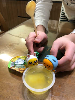 데르뜨 떠먹는 과일 3종, 짜먹는 과일 2종 총 10개 체험 — 4.5점을 준 리뷰어가 2020년 3월 올린 사용 사진