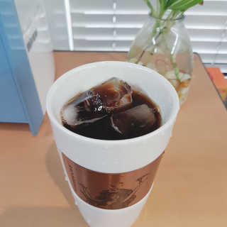 [빙그레] 달콤커피 콜라보 디카페인, 블랙 아메리카노 — 5점을 준 리뷰어가 2019년 1월 올린 사용 사진