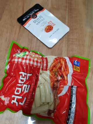 미쓰리떡볶이 just 10 min 패키지 — 5점을 준 리뷰어가 2018년 5월 올린 사용 사진