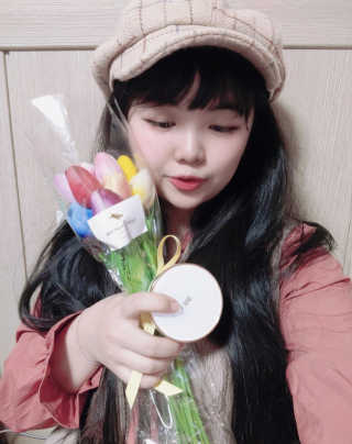 라임코스메틱 리얼 커버 핑크 쿠션 — 3.5점을 준 리뷰어가 2020년 2월 올린 사용 사진