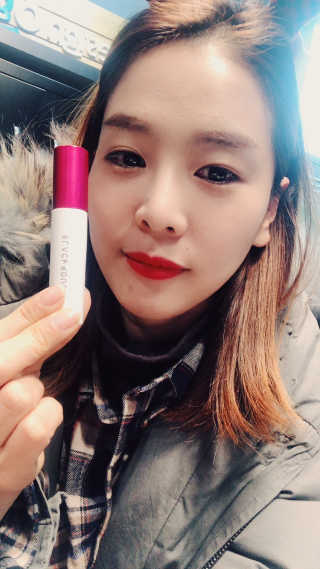 [블랙루즈] 코튼 립 컬러 신규 3종 — 4.5점을 준 리뷰어가 2018년 12월 올린 사용 사진
