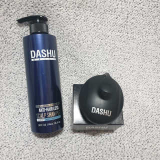 다슈코리아 다슈 단백질 한방 두피 골드 샴푸 500ml +샴푸브러쉬 — 5점을 준 리뷰어가 2019년 5월 올린 사용 사진