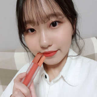 [블랙루즈] 에어 핏 벨벳 틴트3 택1+랜덤1 — 4점을 준 리뷰어가 2019년 3월 올린 사용 사진