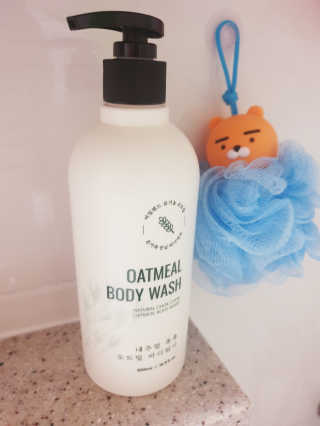 (주)에네스티 내추럴 촉촉  오트밀 바디워시 500ml — 5점을 준 리뷰어가 2019년 10월 올린 사용 사진