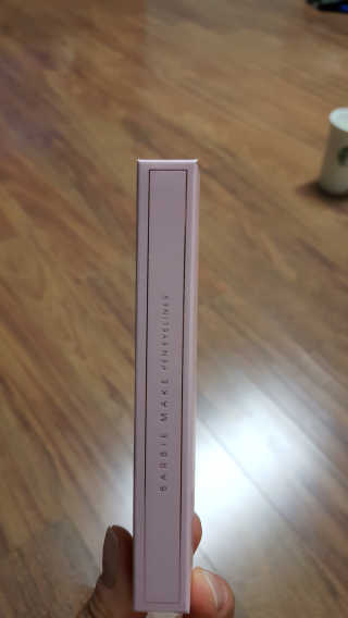 밀키드레스 바비메이크 펜 아이라이너 — 5점을 준 리뷰어가 2018년 6월 올린 사용 사진