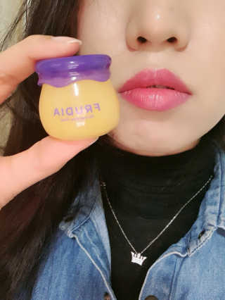 [후르디아] 블루베리 과즙 듬뿍 꿀과즙립밤 3개 세트 — 4점을 준 리뷰어가 2019년 11월 올린 사용 사진