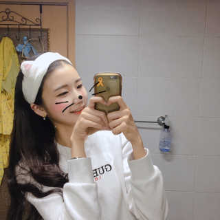 Honey Trap 허니트랩 로즈 퓨리파잉 클렌징 워터+고양이 머리띠 — 4점을 준 리뷰어가 2018년 5월 올린 사용 사진