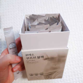[하우투잇] 뤼에르 쿠르브 블랙 10ml x 30포 총 300ml — 4점을 준 리뷰어가 2020년 3월 올린 사용 사진