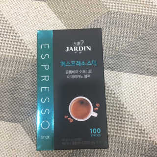 (주)쟈뎅 쟈뎅 에스프레소 스틱 아메리카노 블랙 — 4.83점을 준 리뷰어가 2018년 10월 올린 사용 사진