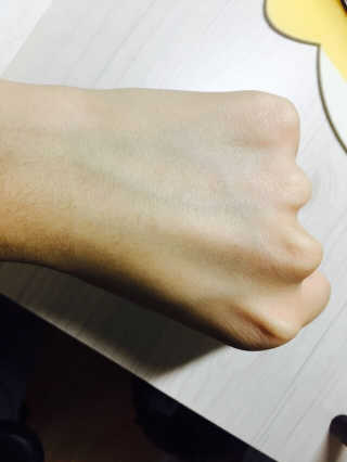 고려은단 메가도스 동안피부 필수품 ! 고함량 순수 비타민C 20% 앰플 — 3.5점을 준 리뷰어가 2016년 10월 올린 사용 사진