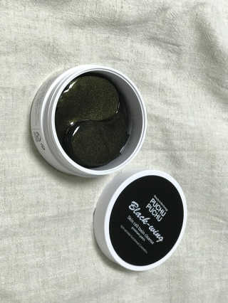 푸츄푸츄 Real repair skin cell premium patch — 2.17점을 준 리뷰어가 2018년 10월 올린 사용 사진