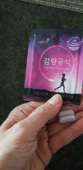 [감량공식] 다이어트 건강기능식품 — 5점을 준 리뷰어가 2019년 12월 올린 사용 사진