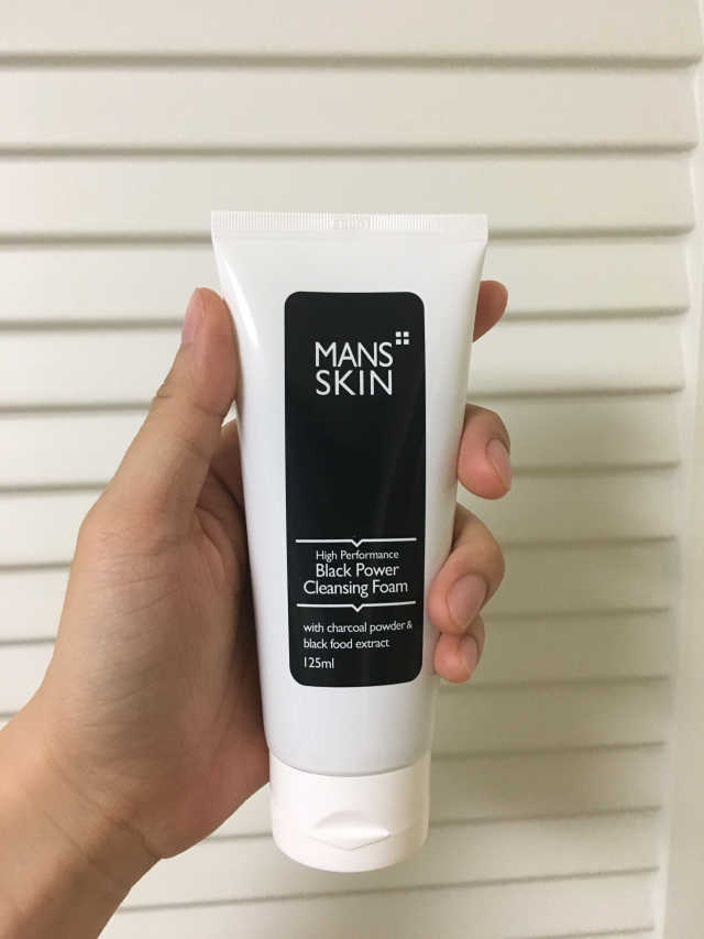 맨즈스킨 블랙파워 클렌징폼 리뷰 사진