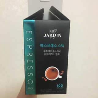 (주)쟈뎅 쟈뎅 에스프레소 스틱 아메리카노 블랙 — 5점을 준 리뷰어가 2018년 10월 올린 사용 사진