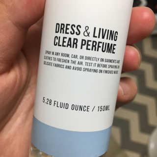 더블유드레스룸 드레스퍼퓸 150ml — 4.17점을 준 리뷰어가 2018년 5월 올린 사용 사진