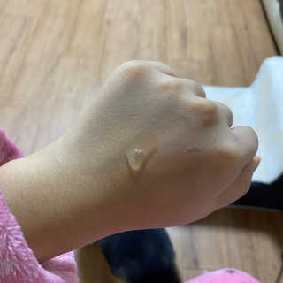 오지아이 워터 밤 모이스처 스킨 에센스 180ml — 5점을 준 리뷰어가 2020년 2월 올린 사용 사진