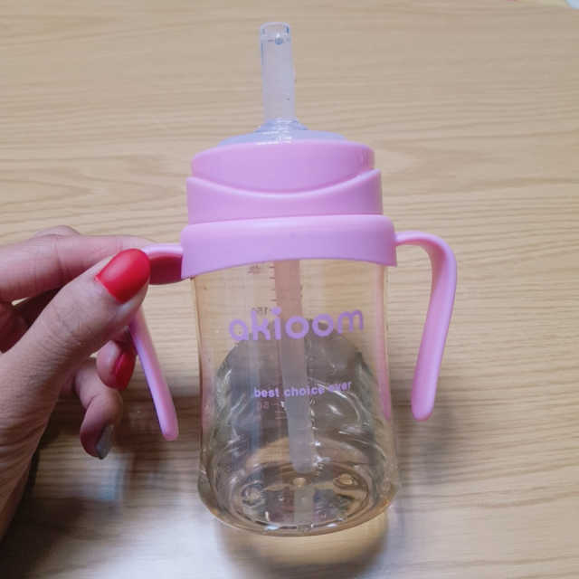 아키움 흘림방지 아기 빨대컵 리뷰 사진