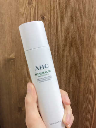 AHC 에이 에이치 씨 미니멀 10 워터리 에센스 — 3점을 준 리뷰어가 2018년 11월 올린 사용 사진