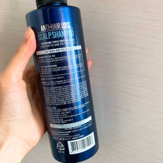 다슈코리아 다슈 단백질 한방 두피 골드 샴푸 500ml +샴푸브러쉬 — 4.5점을 준 리뷰어가 2019년 5월 올린 사용 사진