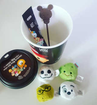 GS25 디즈니썸썸 카페베네 아메리카노 — 5점을 준 리뷰어가 2017년 12월 올린 사용 사진
