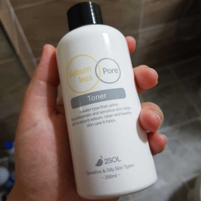 이솔 세범 리스 포어 토너 200ml 리뷰 사진