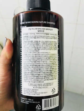 쿤달 네이처 샴푸 — 5점을 준 리뷰어가 2018년 9월 올린 사용 사진