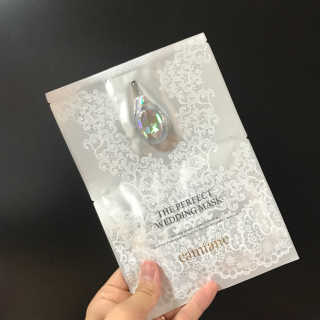 카미안느 더 퍼펙트 웨딩 마스크 — 4.83점을 준 리뷰어가 2018년 9월 올린 사용 사진