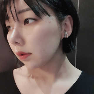 키픔 ETERNAL earcuff_이터널 이어커프 — 5점을 준 리뷰어가 2020년 2월 올린 사용 사진