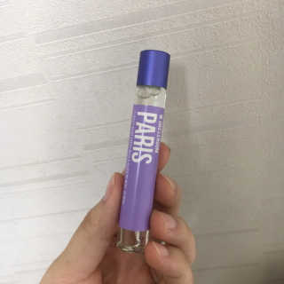 더블유드레스룸 롤 온 퍼퓸EDT 10ml — 4.67점을 준 리뷰어가 2018년 11월 올린 사용 사진