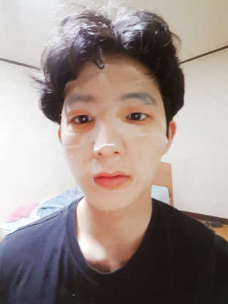 페네그린 모이스처라이징 셀렉트 마스크 4종 — 5점을 준 리뷰어가 2018년 12월 올린 사용 사진