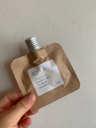톤28 유기농 블루라이트 방어 UV 차단거리 건성용 B1 — 5점을 준 리뷰어가 2019년 4월 올린 사용 사진
