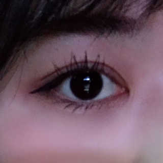 머지 더 퍼스트 펜 아이라이너 — 4.5점을 준 리뷰어가 2018년 12월 올린 사용 사진