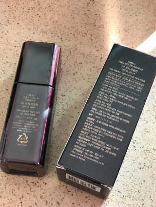 지베르니 고밀착 시그니처 파운데이션 — 5점을 준 리뷰어가 2019년 3월 올린 사용 사진