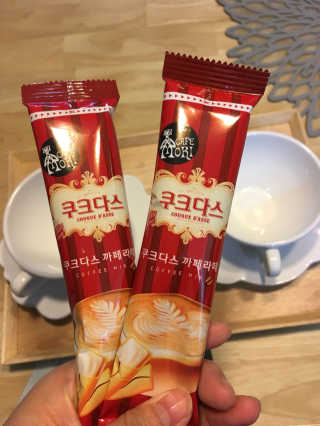(주)쟈뎅 쟈뎅 까페모리 쿠크다스 까페라떼 — 5점을 준 리뷰어가 2017년 11월 올린 사용 사진