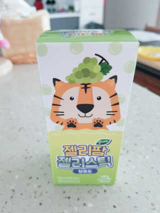 얼리버드 젤리팜 젤리스틱 — 5점을 준 리뷰어가 2019년 7월 올린 사용 사진