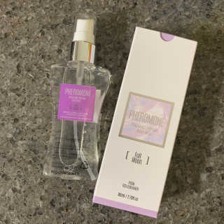 레드컨테이너 페로몬향 퍼퓸 바디미스트 80ml — 5점을 준 리뷰어가 2020년 1월 올린 사용 사진