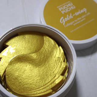 푸츄푸츄 Real repair skin cell premium patch — 5점을 준 리뷰어가 2018년 10월 올린 사용 사진