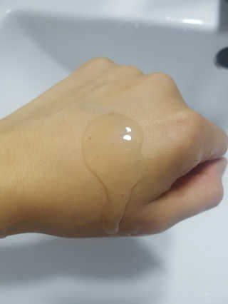 어파티 더마실드 바디워시 비타민트 300ml — 4.33점을 준 리뷰어가 2018년 5월 올린 사용 사진