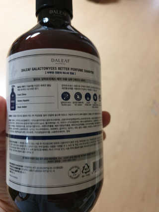 달리프 베러 퍼퓸 샴푸 1000ml 레이니데이 or 일랑로즈 — 5점을 준 리뷰어가 2019년 12월 올린 사용 사진