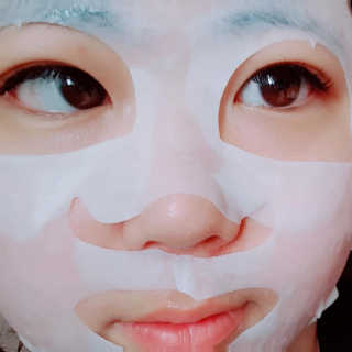 블루마인드 [톤] 비타민씨 피부 잠금 마스크 10매 — 5점을 준 리뷰어가 2018년 7월 올린 사용 사진