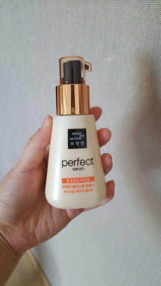 미쟝센 퍼펙트 베이스업 에센스 — 5점을 준 리뷰어가 2017년 8월 올린 사용 사진