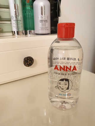 솔테라피 안나 트러블 토너 300ml — 4점을 준 리뷰어가 2019년 4월 올린 사용 사진
