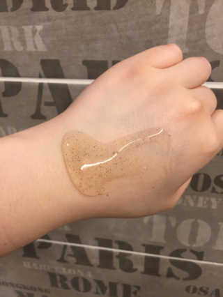 어파티 더마실드 바디워시 코튼블러썸 300ml — 5점을 준 리뷰어가 2018년 5월 올린 사용 사진