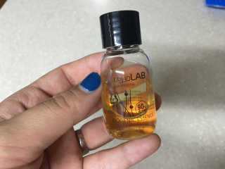 세포랩 바이오제닉 에센스 30ml 특별팩 — 1.5점을 준 리뷰어가 2018년 5월 올린 사용 사진