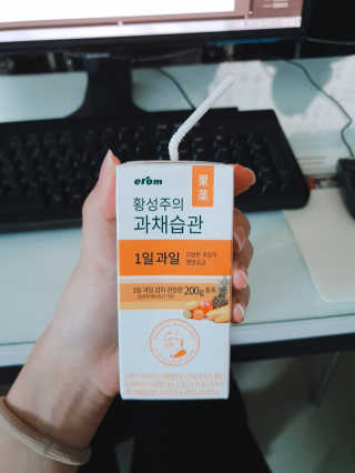 이롬 황성주의 과채습관 1일 야채 과일 주스 랜덤 세트 — 5점을 준 리뷰어가 2018년 7월 올린 사용 사진