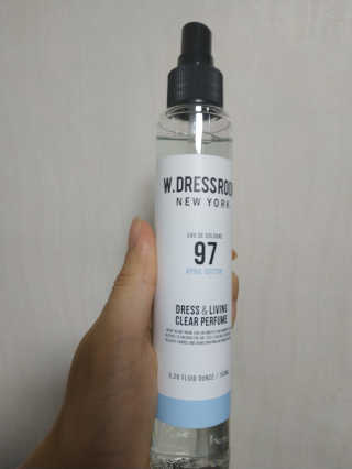 더블유드레스룸 드레스퍼퓸 150ml — 4.67점을 준 리뷰어가 2018년 6월 올린 사용 사진